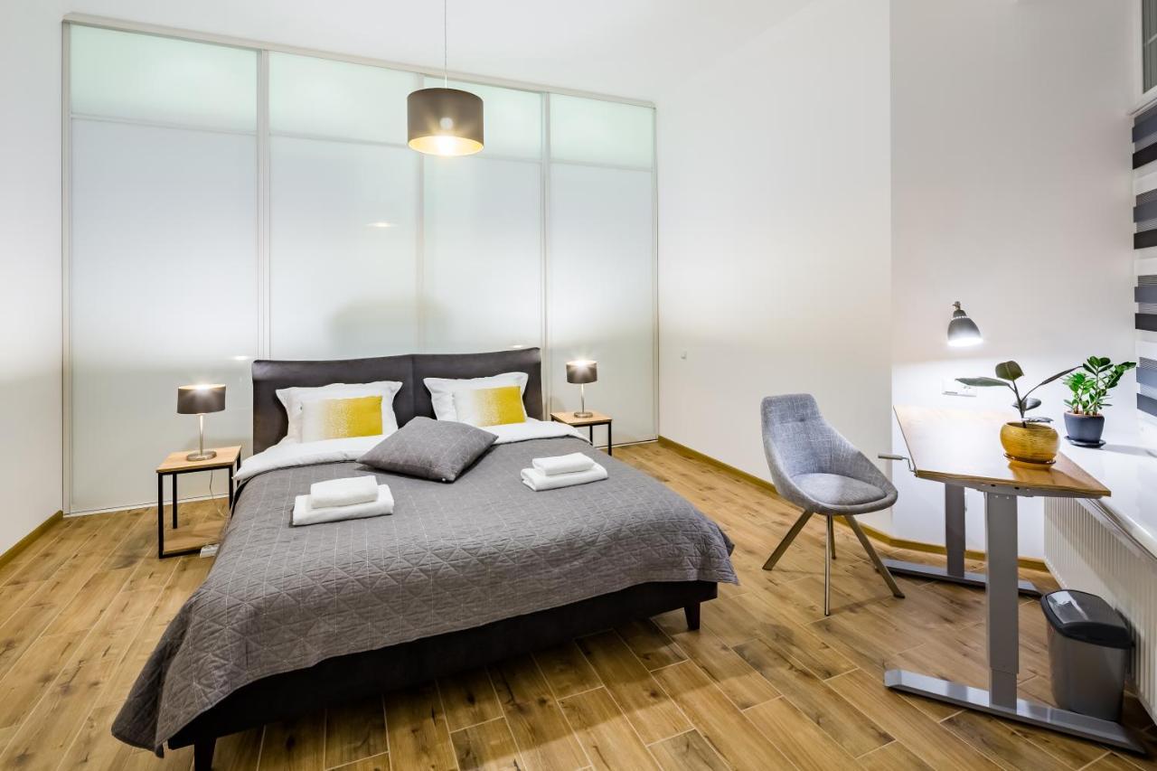 New Large 2 Bedroom In Lviv Historic Centre 외부 사진